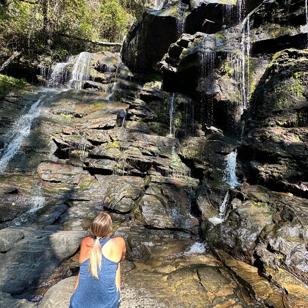 Meet your Posher, Nikki